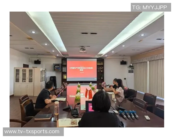 芬奇盛赞17号秀贝兰热：强硬风格与敏锐比赛感觉的完美结合