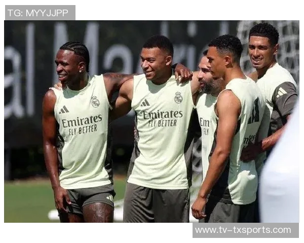 阿隆索称换人调整成效显著姆巴佩恢复训练有望对阵巴萨 阿隆索称换人调整成效显著姆巴佩恢复训练有望对阵巴萨