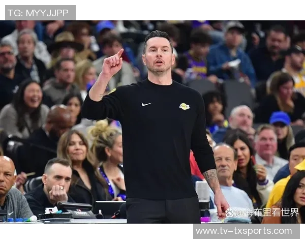 雷迪克揭示开拓者首节22次罚球裁判失误承认后续判罚混乱情况 雷迪克揭示开拓者首节22次罚球裁判失误承认后续判罚混乱情况